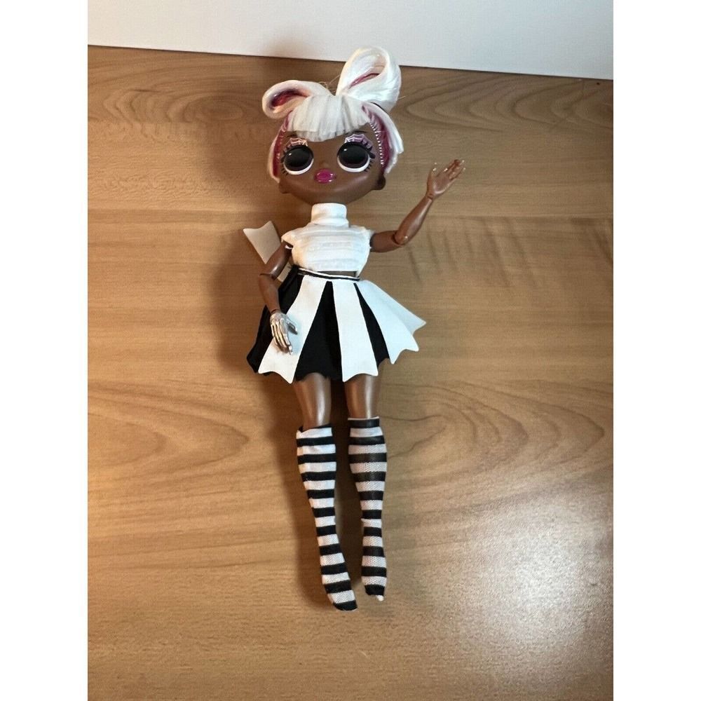 LOL Surprise OMG Movie Magic Spirit Queen Doll Dress Incomplete